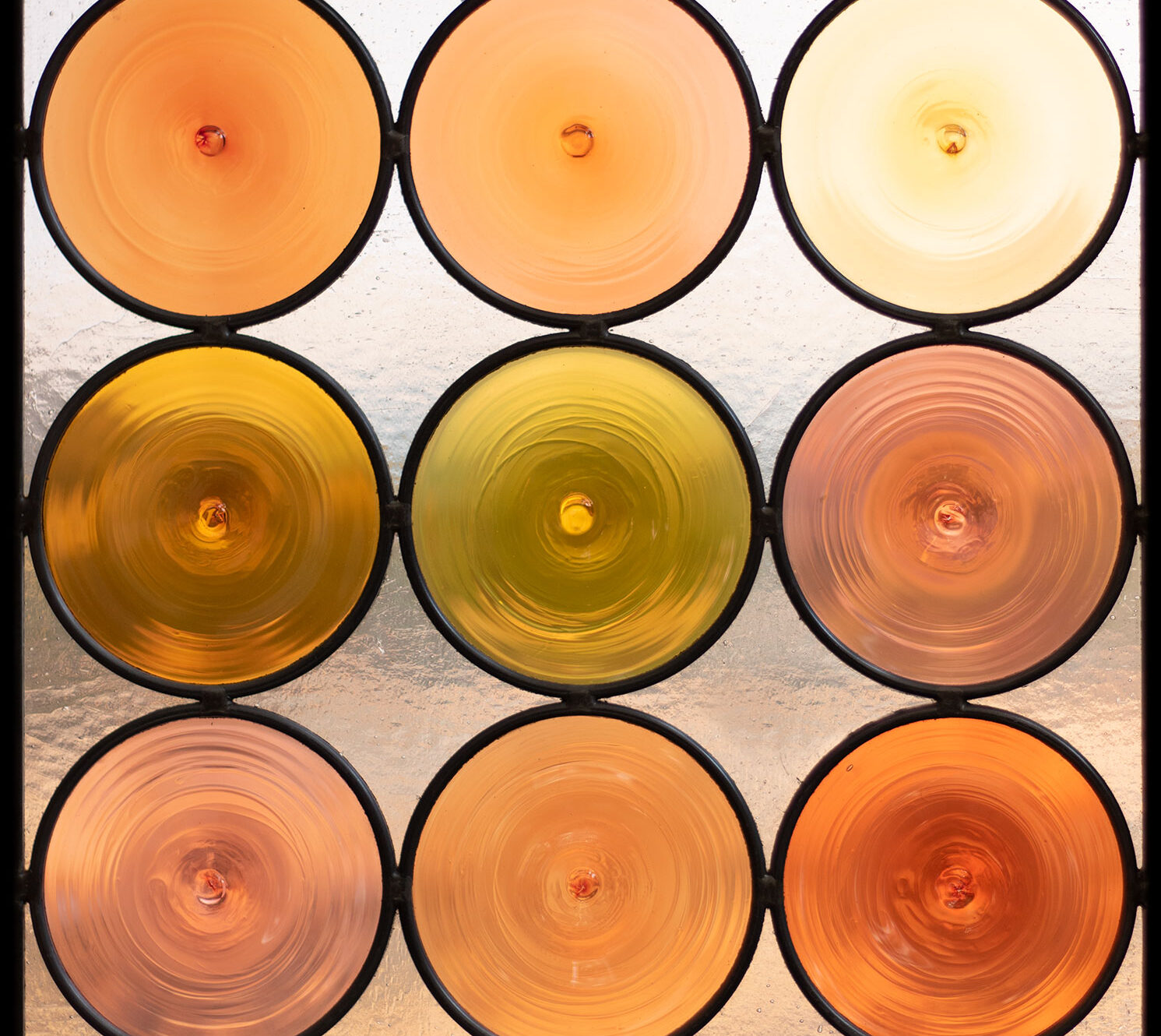 Stained glass rondel arroyo pattern sample